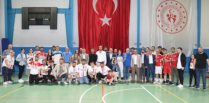 Havza Kaymakamlığı Voleybol Halk Turnuvası Sona Erdi