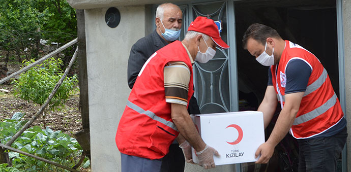 Havza Kızılay’dan Gazilere Ramazan Yardımı