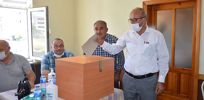 Havza Motorlu Taşıyıcılar Kooperatifinde Gündüz Yeniden Başkan Seçildi