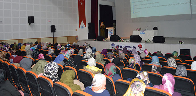Havza Müftülüğünden 8 Mart Dünya Kadınlar Günü Konferansı