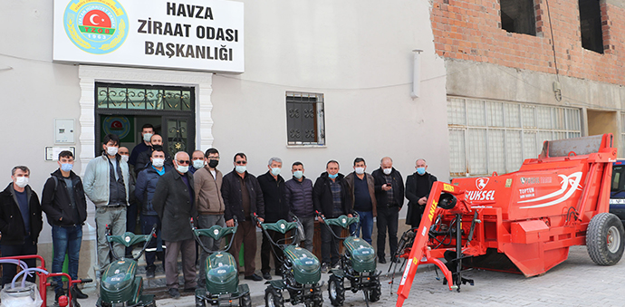 Havza Ziraat Odası Taş Toplama Makinesi Aldı