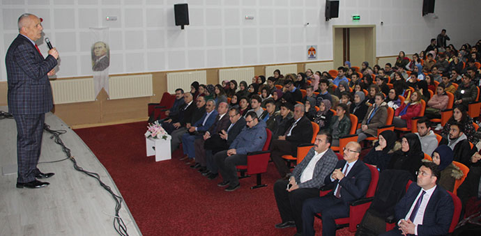 Havza’da “Başarı İçin Mutlu Aile” Semineri