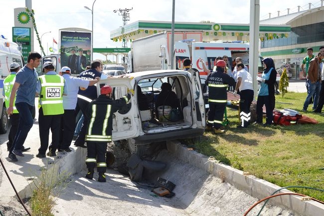 Havza’da Kaza: 1’i Ağır 2 Yaralı