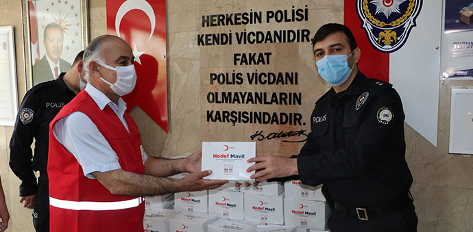 Havza’da Kızılay İlçe Temsilciliği Bin 200 Hijyen Seti Dağıttı