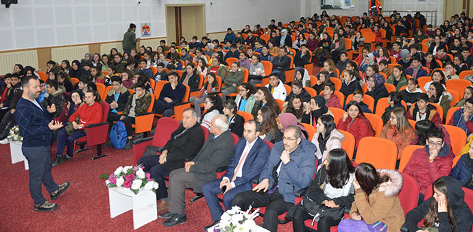 Havza'da Öğrencilere Motivasyon Konulu Semineri