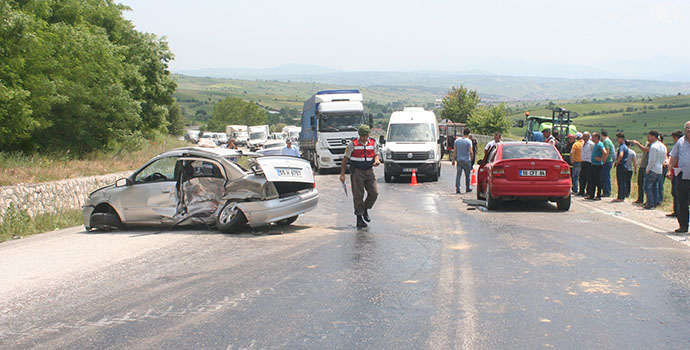 Havza'da Trafik kazası 5'i Ağır 8 Yaralı