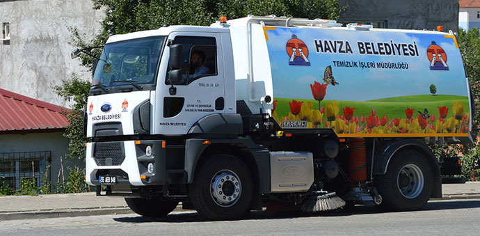 Havza’da Yol Süpürme Aracı Hizmete Girdi