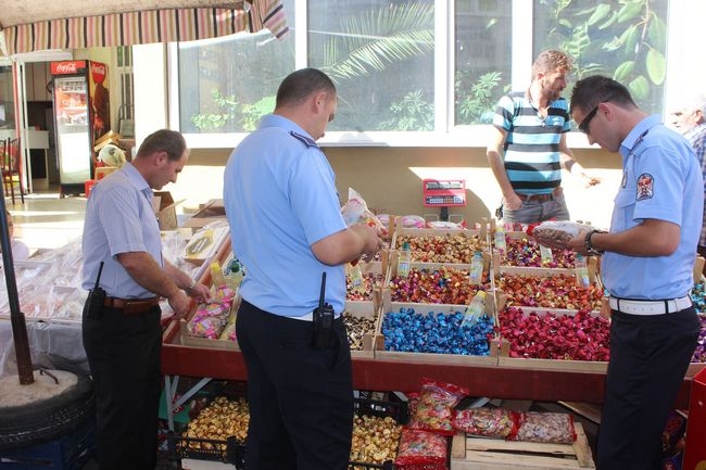 Havza\'da Zabıta Şeker Tezgahlarını Denetledi