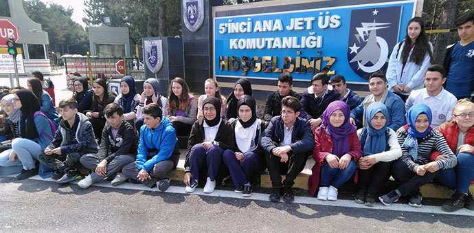 Havzalı Öğrenciler Merzifon 5.Ana Jet Üs Komutanlığında