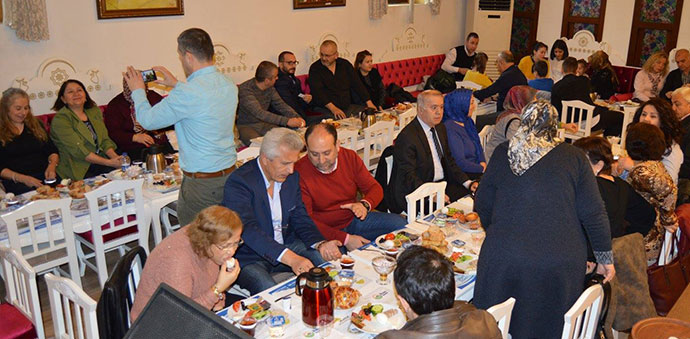 Havzalılarda Derneği Kadın Kolları Kahvaltı Düzenledi