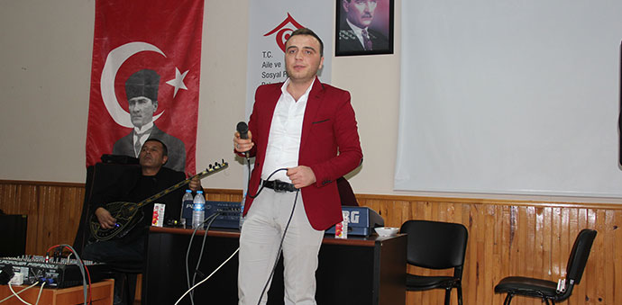 Huzurevi Sakinlerine Özel Konser Verildi