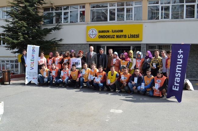 İki Okul Tek Ses “Gönüllüyüz Biz”