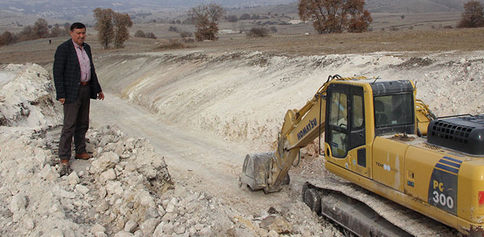 İkiz Tarihi Kurt Köprüsü Bağlantı Yolunun Çalışmalarını İnceledi
