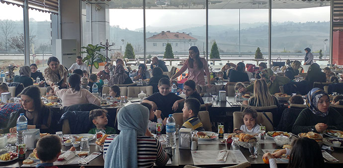 İlk Kıvılcım Anaokulu Velilerle Tanışma Ve Kaynaşma Kahvaltısı