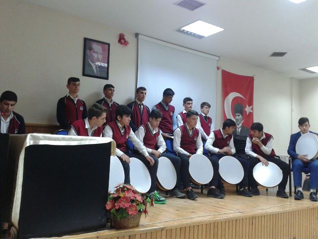 İmam Hatip Okulundan Huzurevinde Miraç Kandili Programı