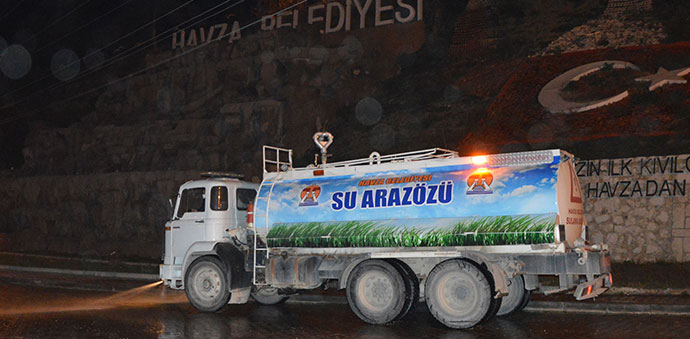 İnönü Bulvarı ve İnönü Mahallesinde Dezenfeksiyon Çalışmaları