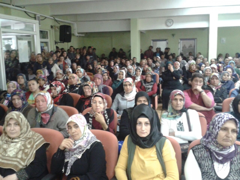 İşkur ve Milli Eğitim Müdürlüğü İş Birliği İle 35 Temizlik Elemanı Alındı