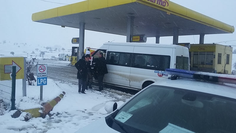 Jandarma Trafik Öğrenci Servislerini Denetliyor