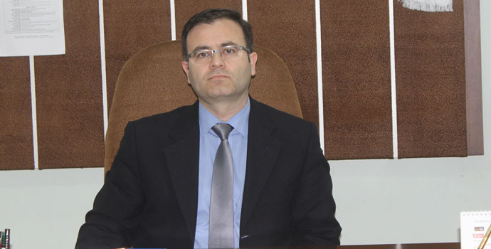Kamu Personel Seçme Sınavına Havza ve Kavak ilçelerinde ilçede 6 bin 36 aday girdi.