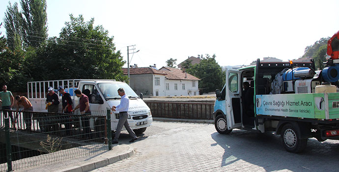 Kara Sinek ve Larva Amaçlı Havza İlaçlandı