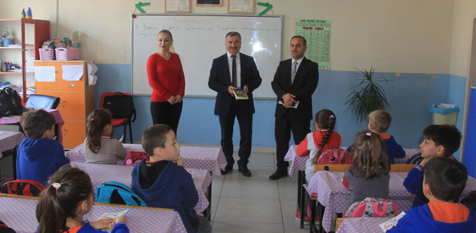 Karşıyaka Okulunda Okuma Etkinliği Yapıldı