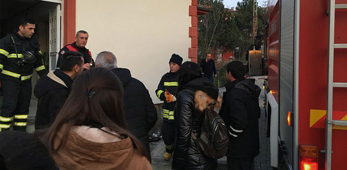 Karşıyaka Sağlık Ocağında Korkutan Yangın