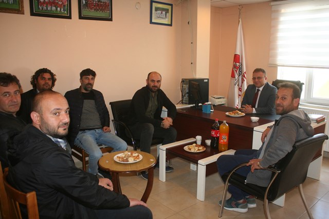 Kaymakam’ dan Havza Belediye Spor Kulübüne Ziyaret