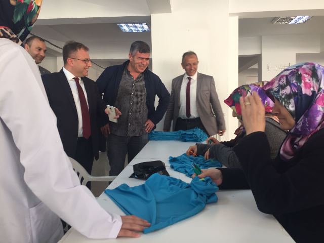 Kaymakam Vekili Nayman Tekstil Atölyesini Ziyaret Etti