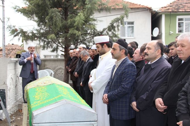 Kazada Ölen Annesinin Cenaze Namazını Kıldırdı- Video Haber