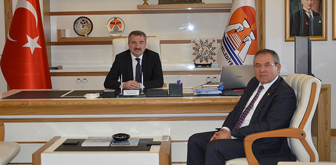 Kemal Zeybek'ten,Sebahattin Özdemir'e Ziyaret