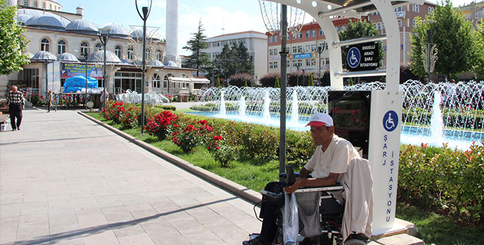 Kevser Parkına Engelli Araç Şarjı Yapıldı