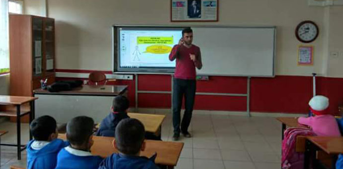 Kırsal Mahalle Okullarında Rehberlik Hizmeti Veriliyor