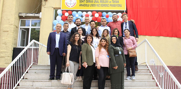 Kız Meslek Lisesi TÜBİTAK 4006 Fuarları