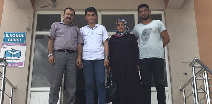 LGS SINAVI TÜRKİYE BİRİNCİSİ 25 MAYIS ORTAOKULUNDAN