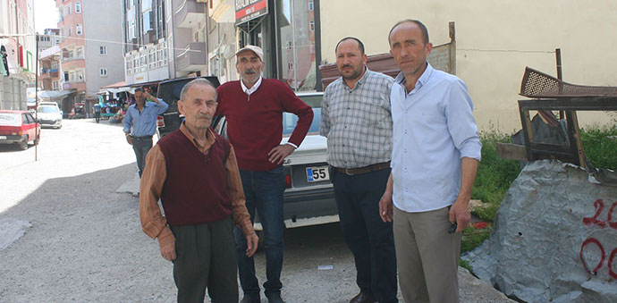 Mahalle ve Esnaflardan Sokak Lambası Tepkisi!