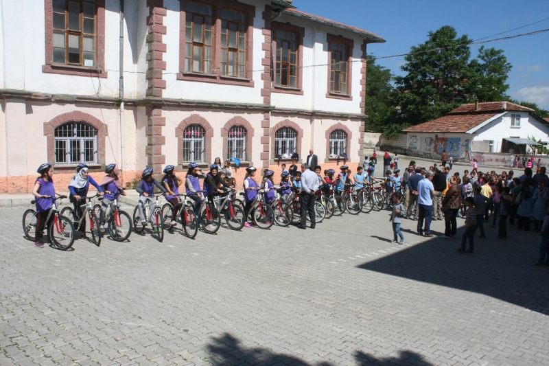 Makbule Yusuf Ölçerden HAYDİ GEL BİZİMLE OL Projesi