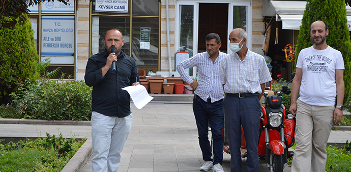 Memduhiye Mahallesi Sakinleri Su Sıkıntısını Protesto Etti