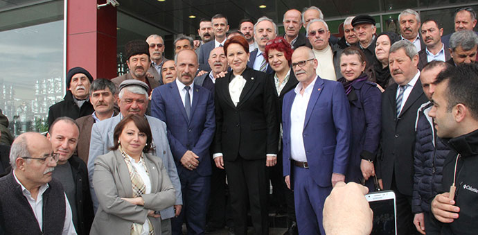 Meral Akşener Havza’da Adaylarla Buluştu