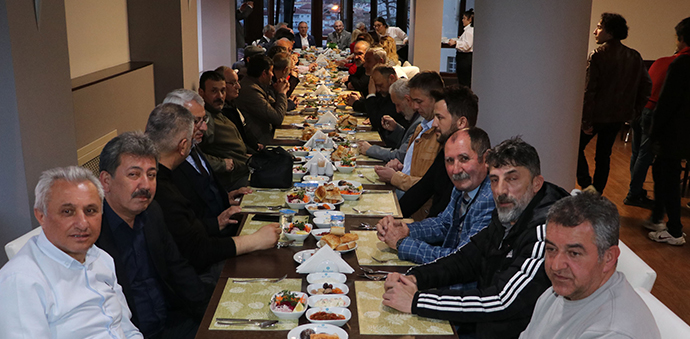 Millet İttifakı adayları iftarda buluştu