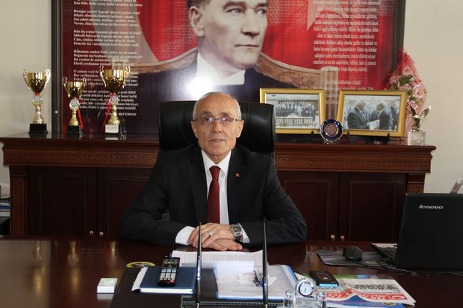 Milli Eğitim Müdürü Mehmet Aktürk Göreve Başladı