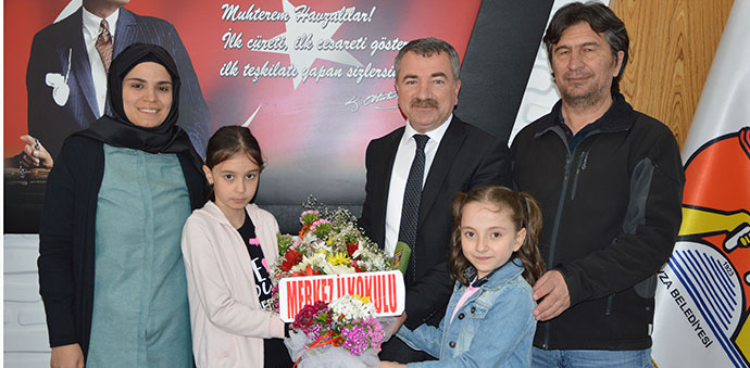 Minik Öğrencilerden Belediyeye Ziyaret