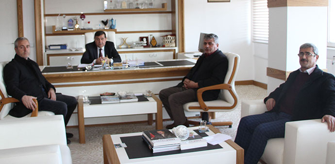 Muhtarlar Derneğinden Başkan İkiz'e Ziyaret