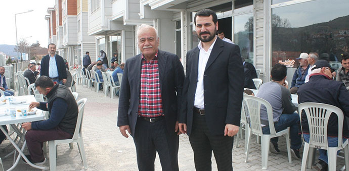 Muhtarlardan Teşekkür Yemeği
