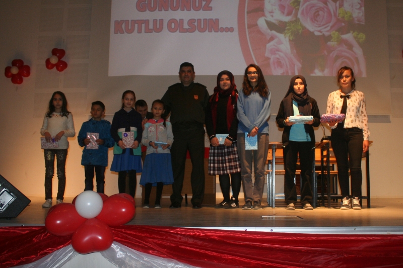 Öğretmenler Günü İlçemizde Kutlandı