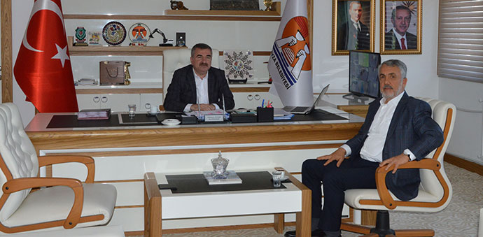 OMÜ Rektörü Prof. Dr. Sait Bilgiç 'ten Özdemir'e Ziyaret