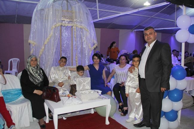 Onur, Arda ve Murat Erkekliğe İl Adımı Attılar