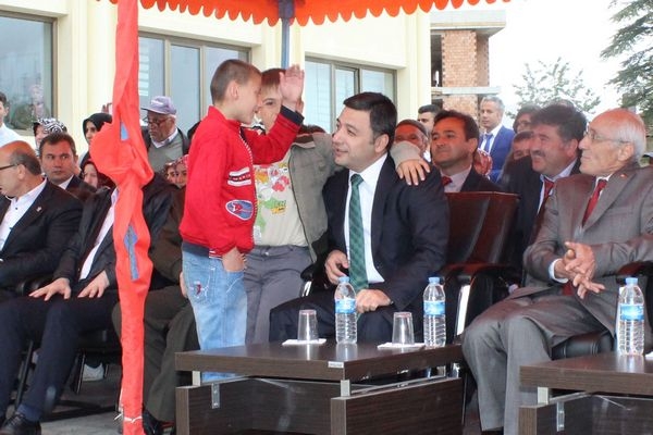 Özel Çocuklardan Özel Gösteri