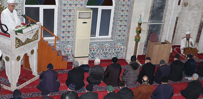 Sabah Namazında; Ailece Camide, Milletçe Duadayız