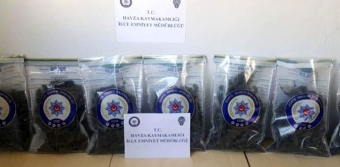 Şafak Baskınında 1 Kilo 920 Gram Esrar Ele Geçirildi