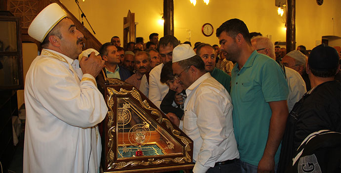 Sakalı- Şerif Sergilendi